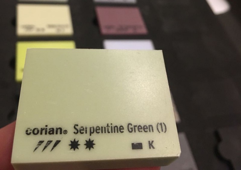 Iskusstvennyj Kamen Corian B Mono Serpentine Green 1 1 Cvet Zelenyj